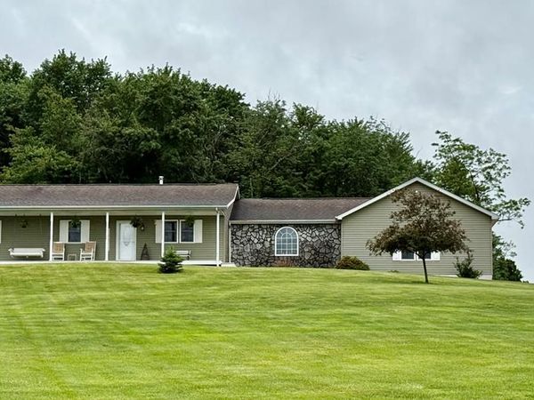 987 Windy Ridge Road, Chillicothe, OH 45601