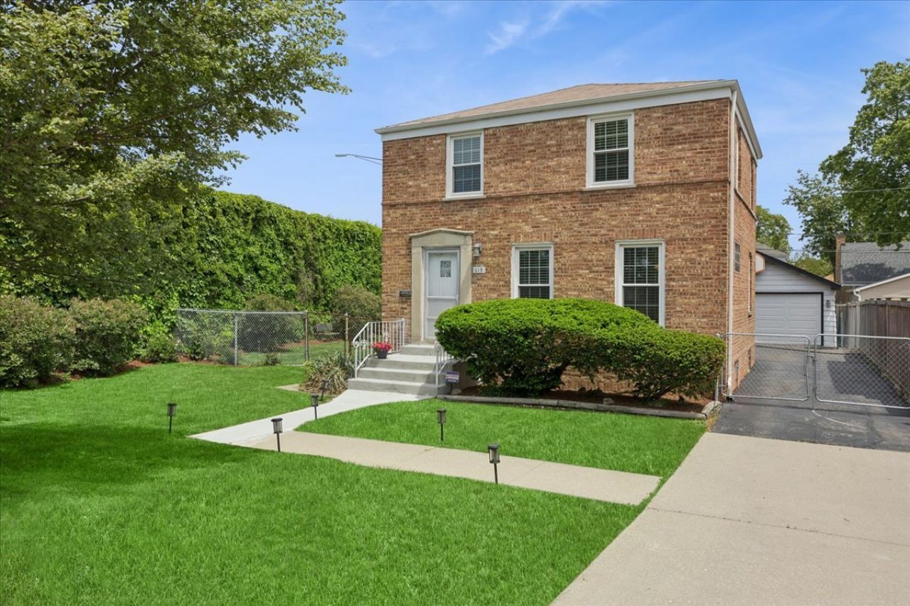 619 Westchester Boulevard, Westchester, IL 60154 Main Photo