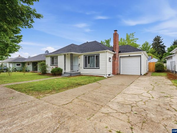 1555 Pearl St NE, Salem, OR 97301