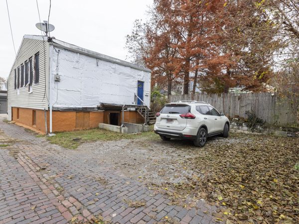 518 W 7th Street, Covington, KY 41011