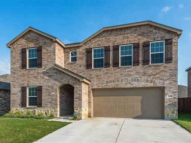 4437 Benham Drive, Fort Worth, TX 76036