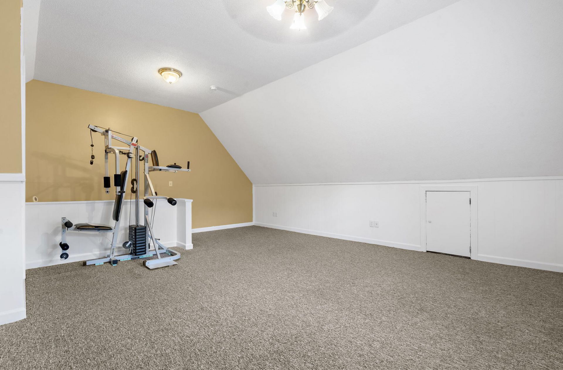946 Melrose Drive Photo 23