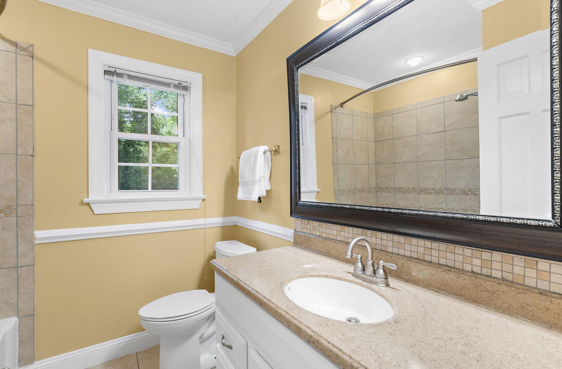 946 Melrose Drive Photo 38