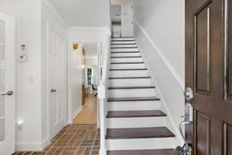 946 Melrose Drive photo 4
