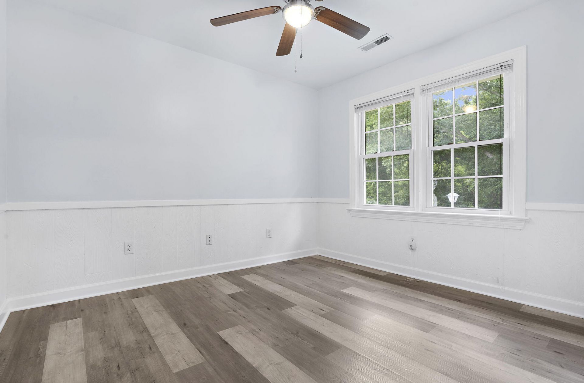 946 Melrose Drive Photo 40