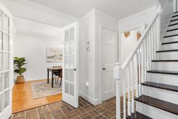 946 Melrose Drive photo 4