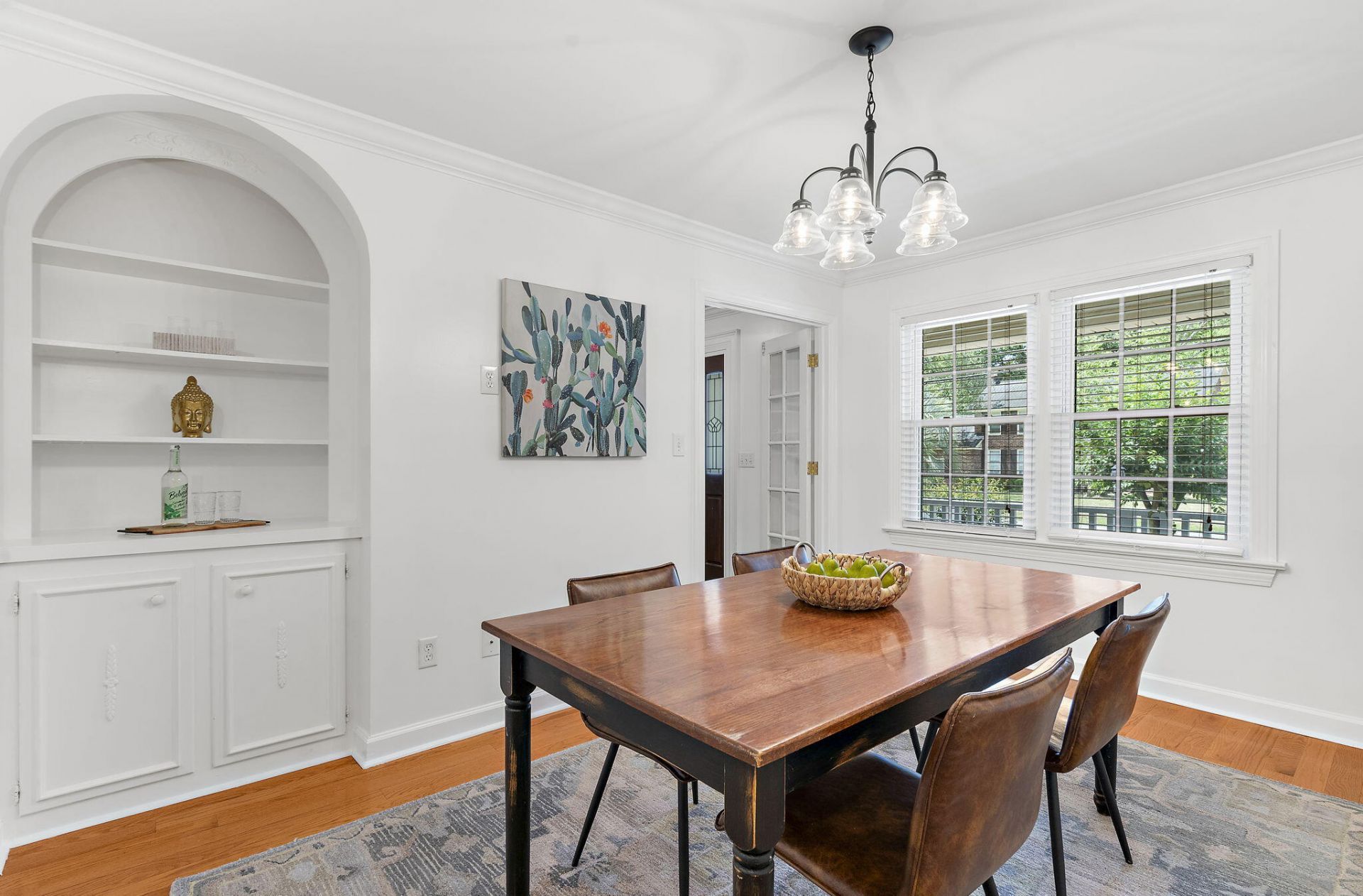 946 Melrose Drive Photo 6