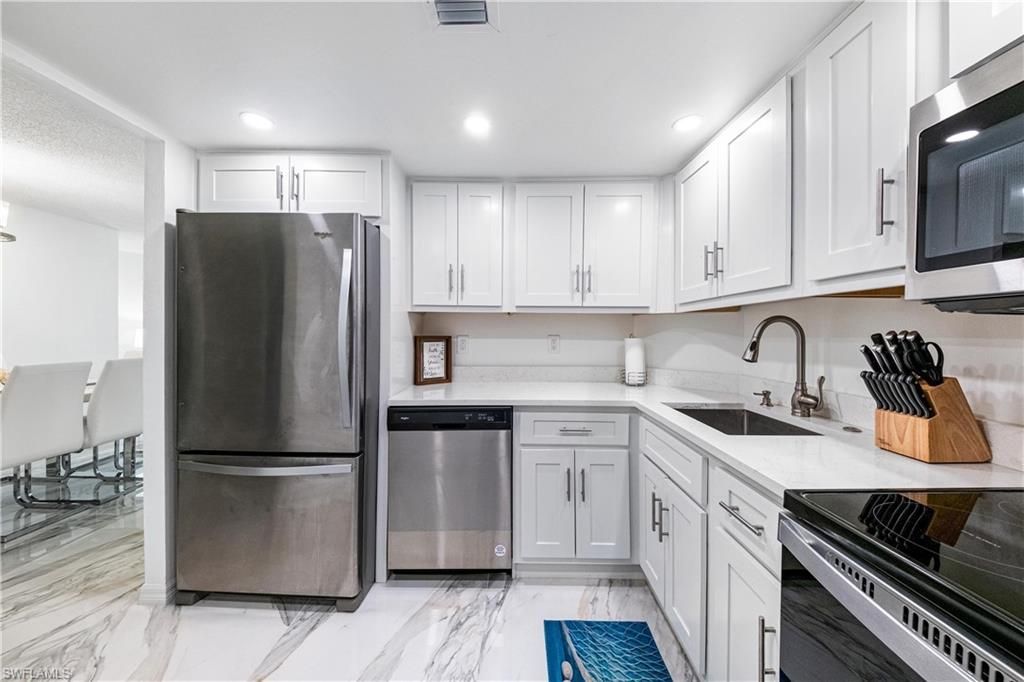 320 Seaview Ct , Unit 1207, Marco Island, FL 34145 Photo