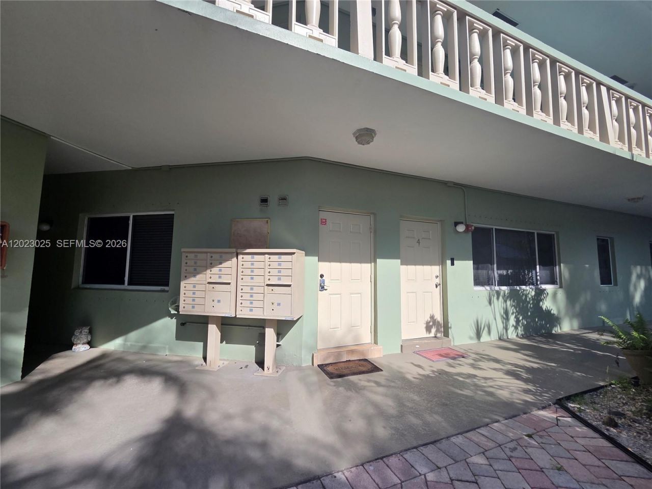 1423 Holly Heights Dr, Unit 4, Fort Lauderdale, FL 33304 Photo