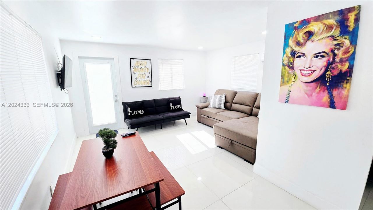 139 NW 14th Way , Dania Beach, FL 33004 Photo