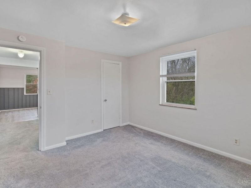 2503 Rack, Cincinnati, OH 45239 Photo 14