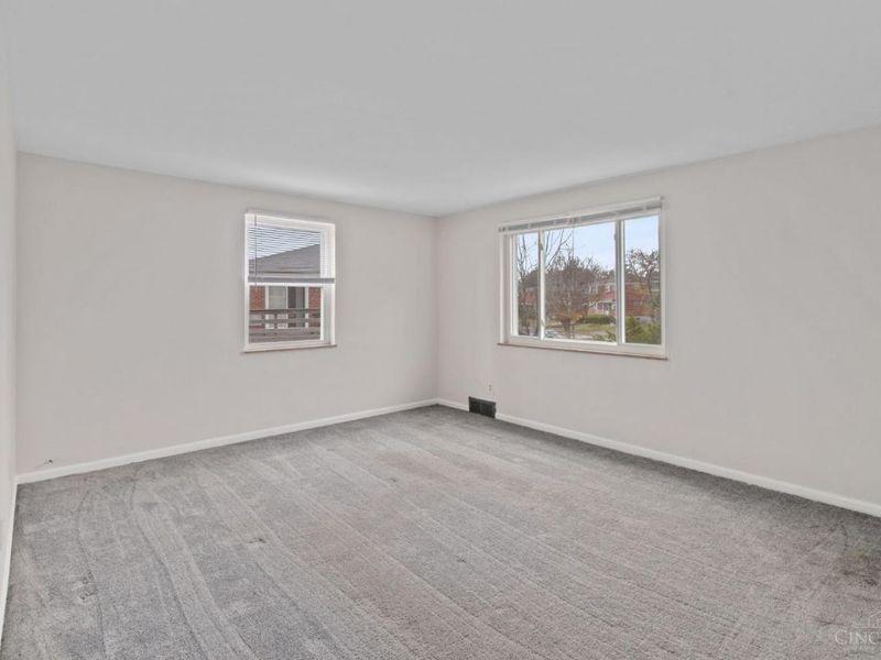 2503 Rack, Cincinnati, OH 45239 Photo 4
