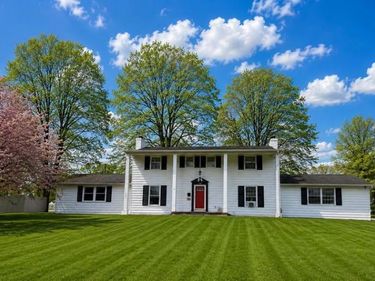 751 Vicksburg Drive, Lexington, OH 44904