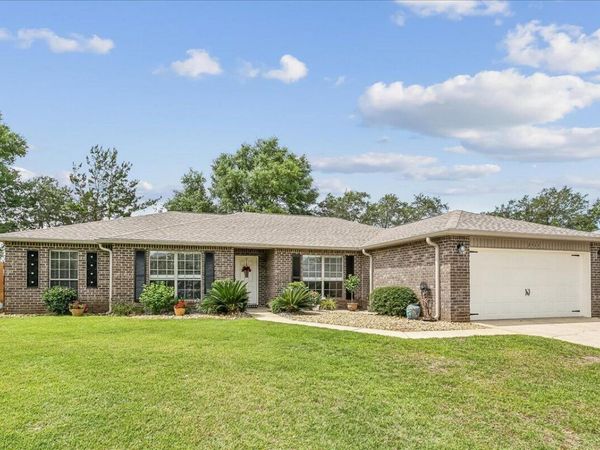 2511 Stormy Circle, Navarre, FL 32566