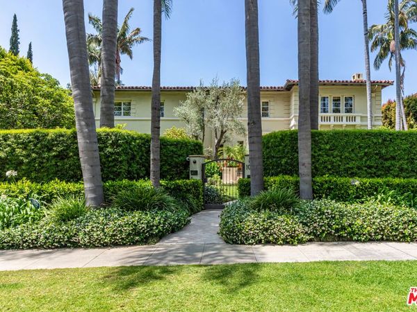 1017 N Roxbury Drive , Beverly Hills, CA 90210