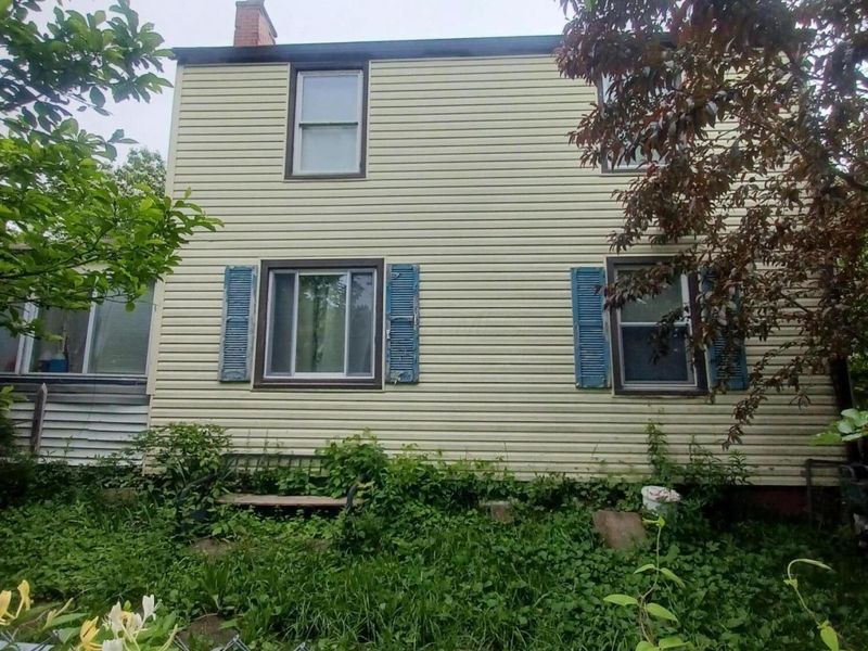 2444 Bretton Place, Columbus, OH 43211 Photo 2