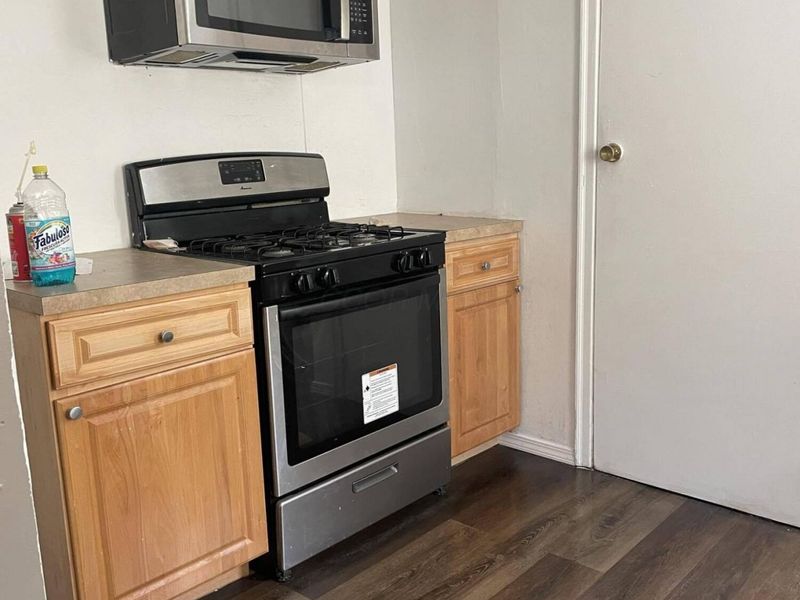2444 Bretton Place, Columbus, OH 43211 Photo 7