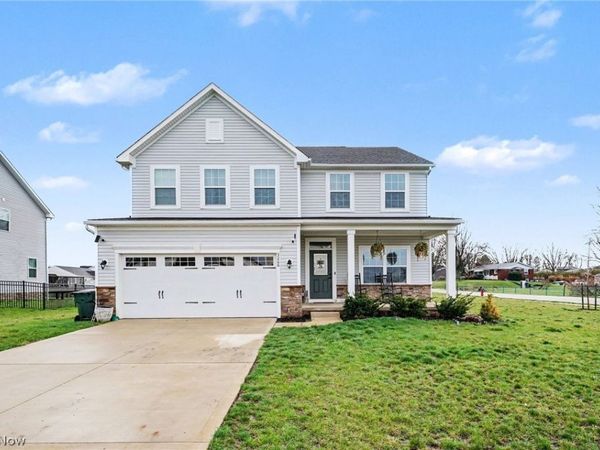 3268 Stoneleigh Road NE, Canton, OH 44721