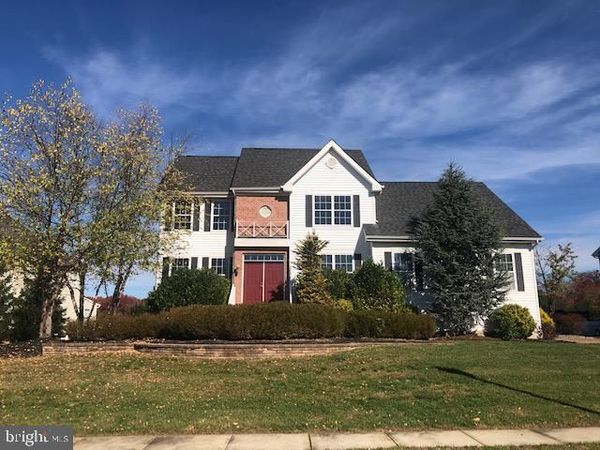 306 CRESCENT DRIVE, BORDENTOWN, NJ 08505