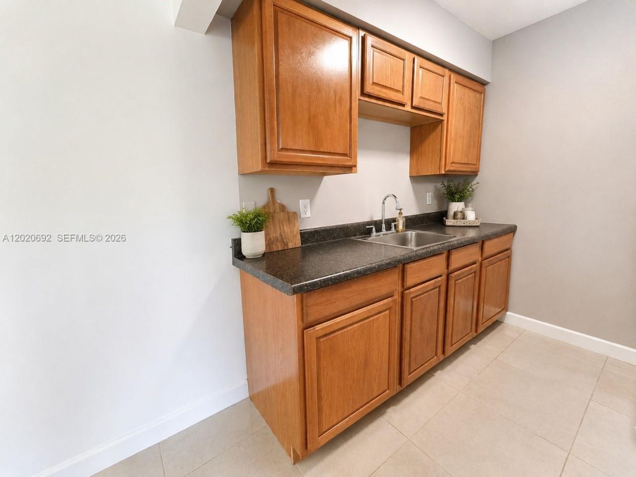 1125 NE 16th Pl, Unit 211, Fort Lauderdale, FL 33305 Photo