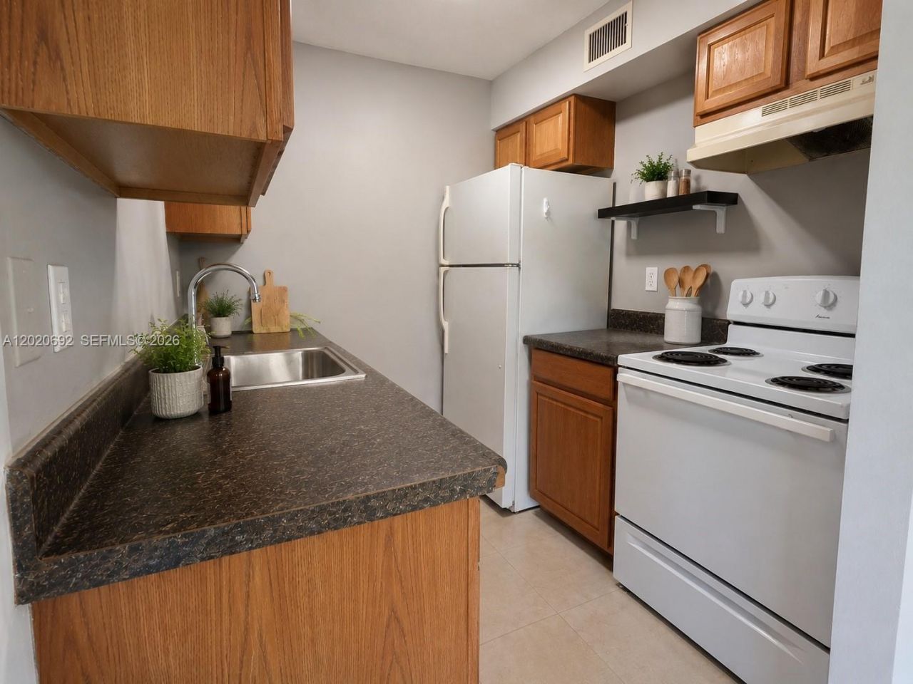 1125 NE 16th Pl, Unit 211, Fort Lauderdale, FL 33305 Photo