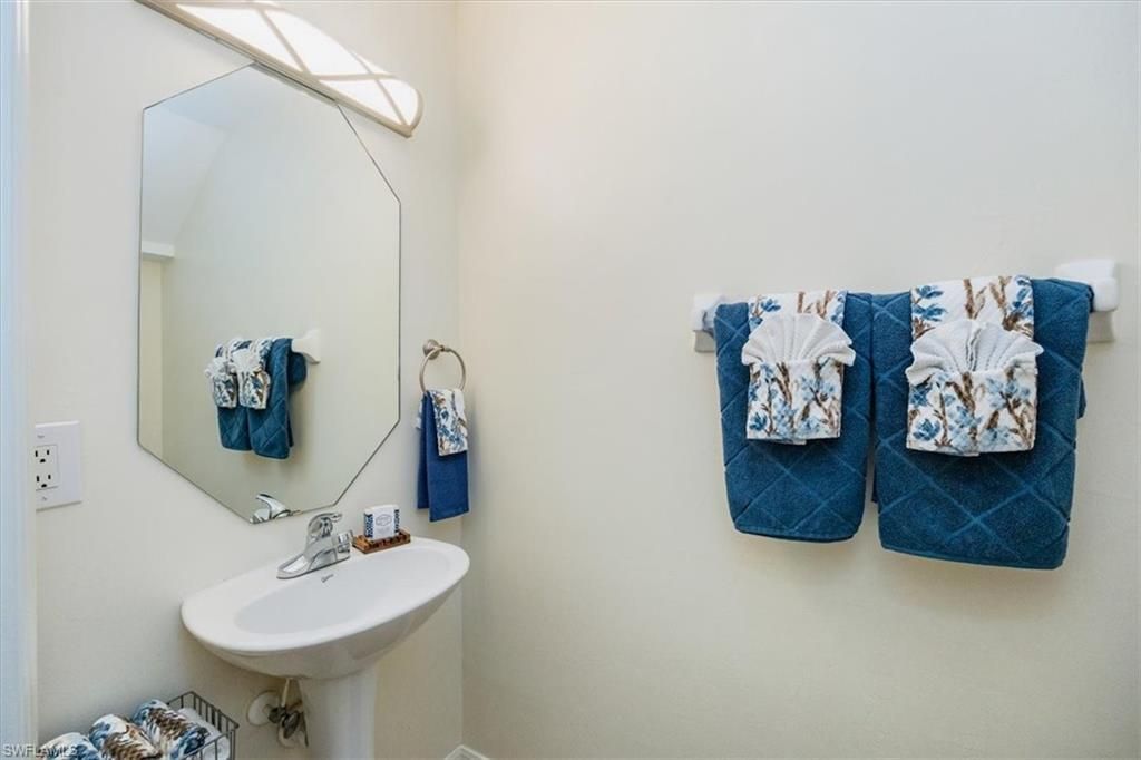 14095 Winchester Ct, Unit 603, Naples, FL 34114 Photo
