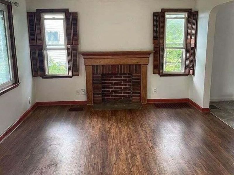 2446 Bretton Place, Columbus, OH 43211 Photo 10