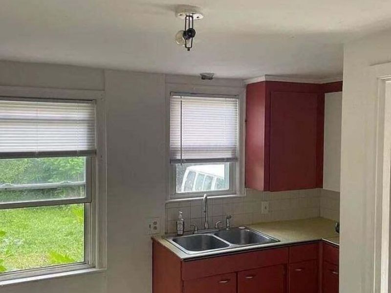 2446 Bretton Place, Columbus, OH 43211 Photo 7