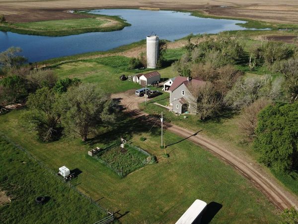 29147 437th Ave, Menno, SD 57045