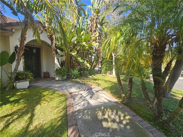 25941 Nellie Gail Rd , Laguna Hills, CA 92653