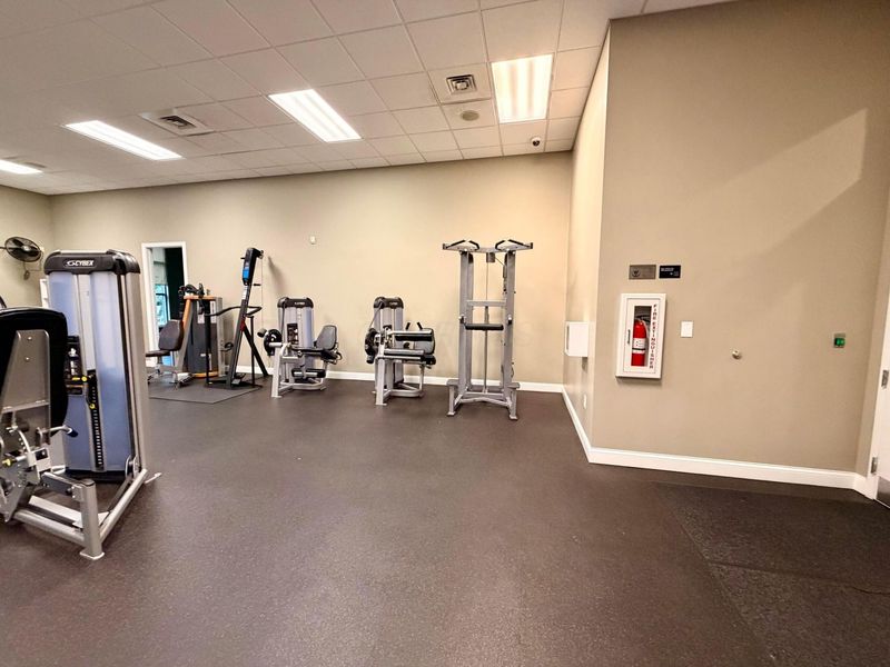 953 Ingleside Avenue, Unit 206, Columbus, OH 43215 Photo 24