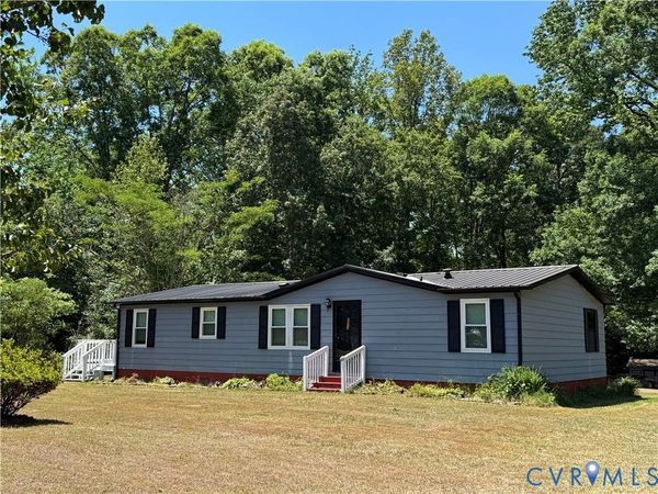 371 Horseshoe Road, Jarratt, VA 23867