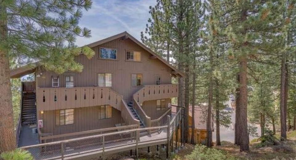 305 Olympic Court, Unit # C, Stateline, NV 89449 Photo