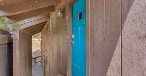 305 Olympic Court, Unit # C, Stateline, NV 89449 Photo