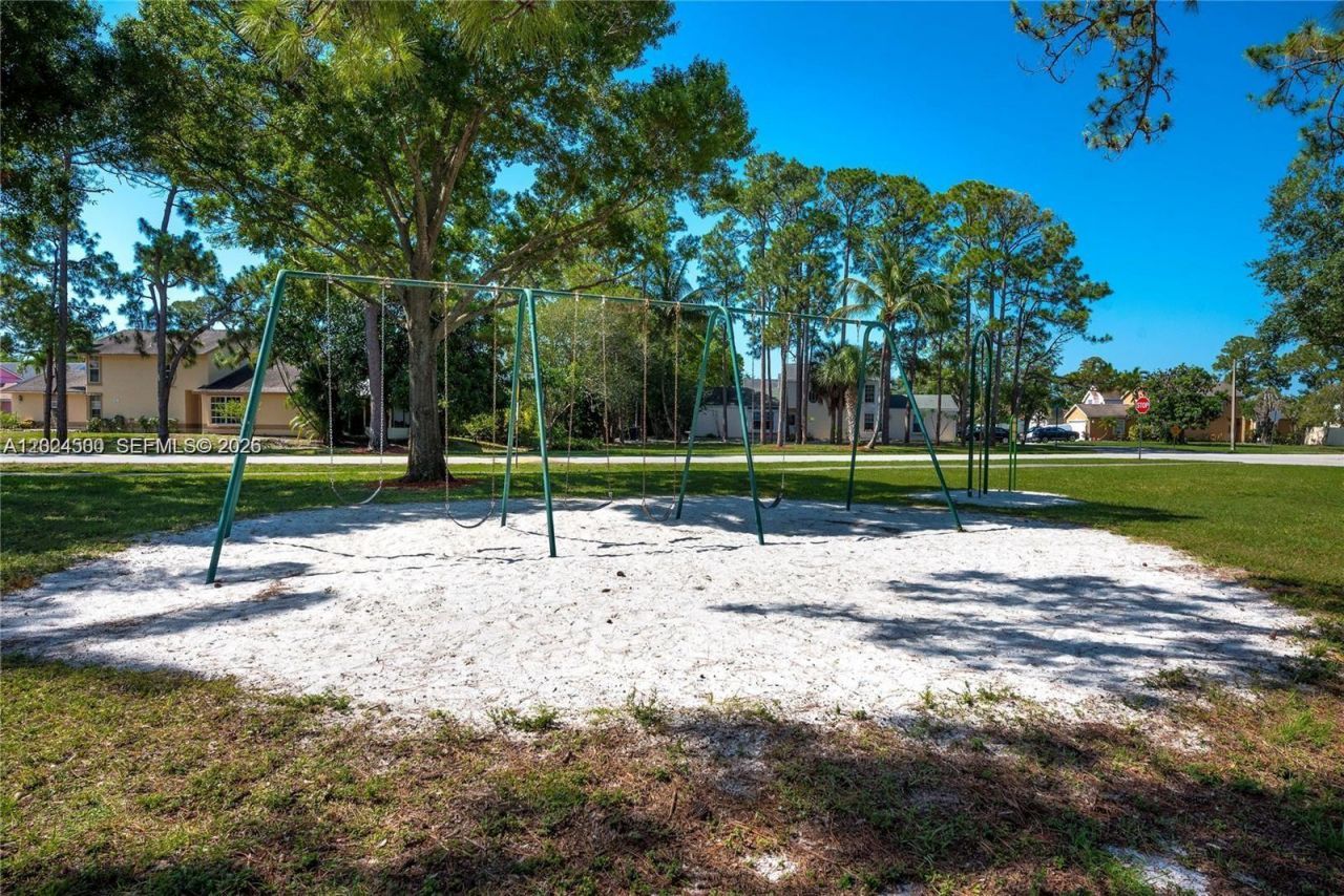 5800 Rambler Rose Way, West Palm Beach, FL 33415 Photo