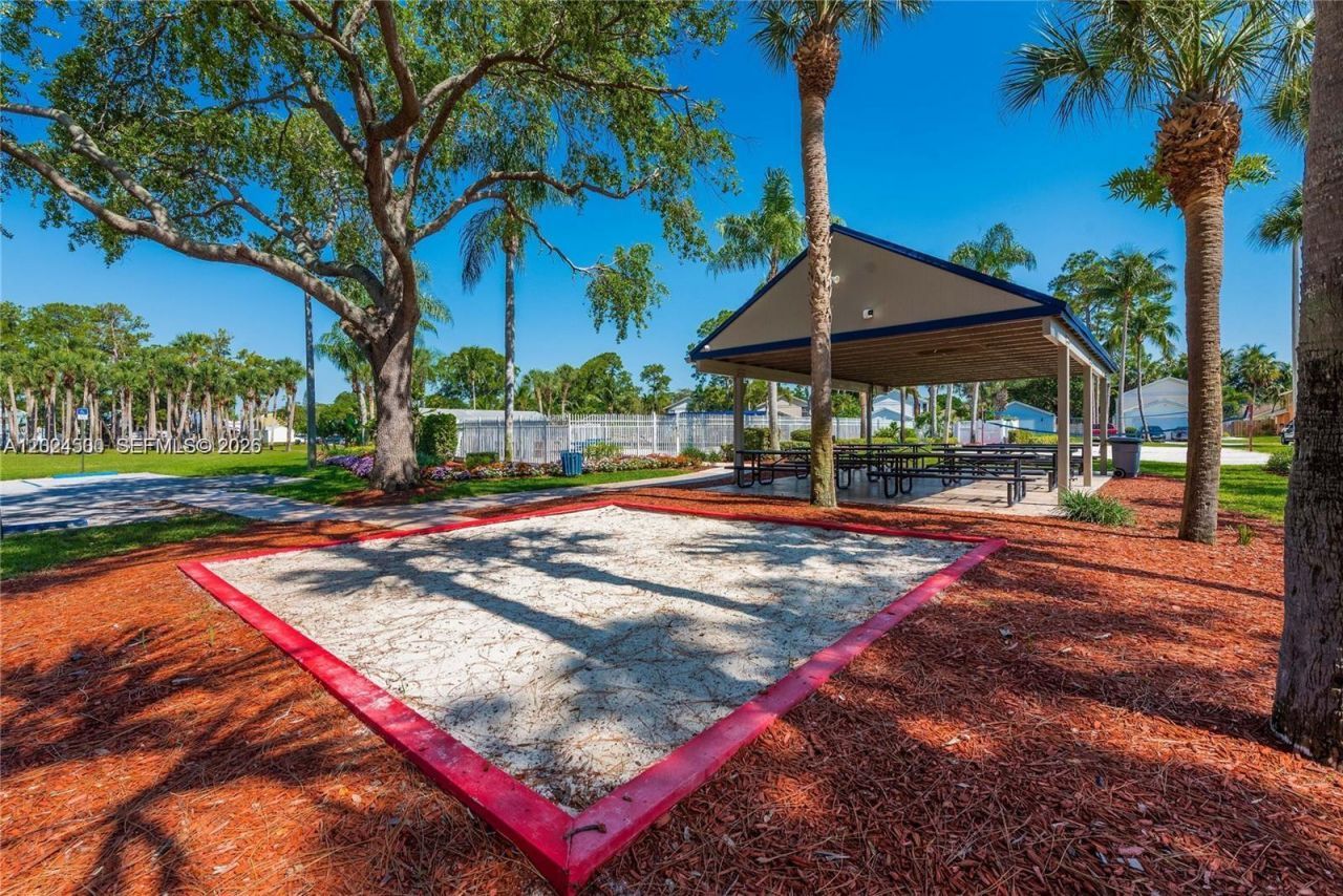 5800 Rambler Rose Way, West Palm Beach, FL 33415 Photo