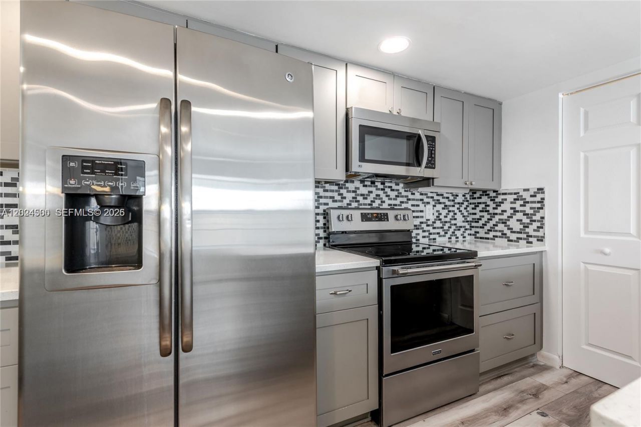 5800 Rambler Rose Way, West Palm Beach, FL 33415 Photo