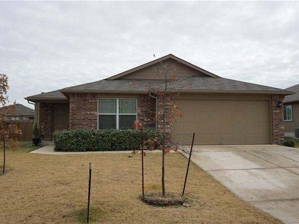 351 Musgrav, Kyle, TX 78640