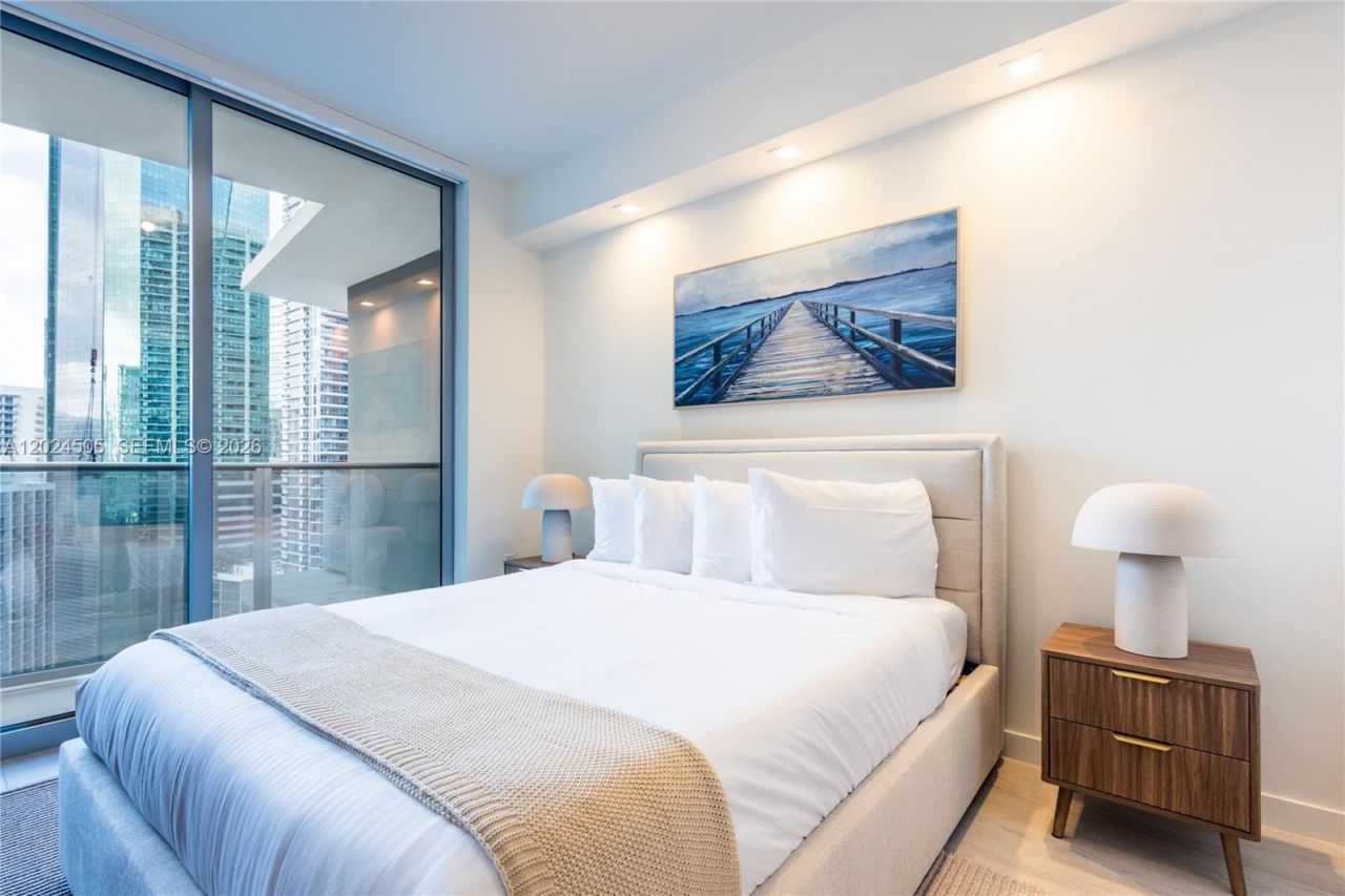 77 SE 5th Street, Unit 2602, Miami, FL 33131 Photo