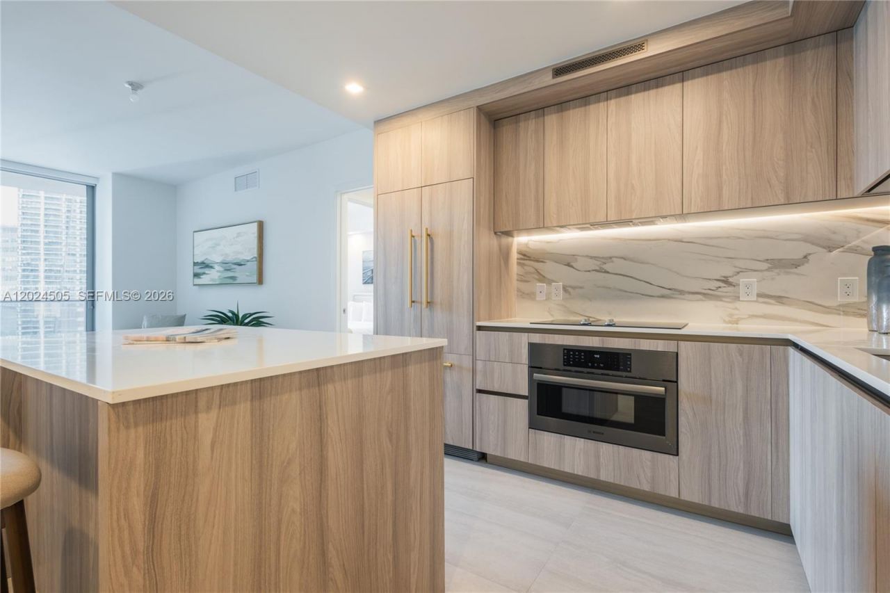 77 SE 5th Street, Unit 2602, Miami, FL 33131 Photo