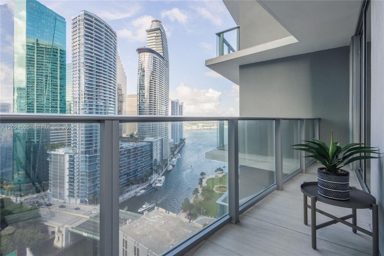 77 SE 5th Street, Unit 2602, Miami, FL 33131 Photo