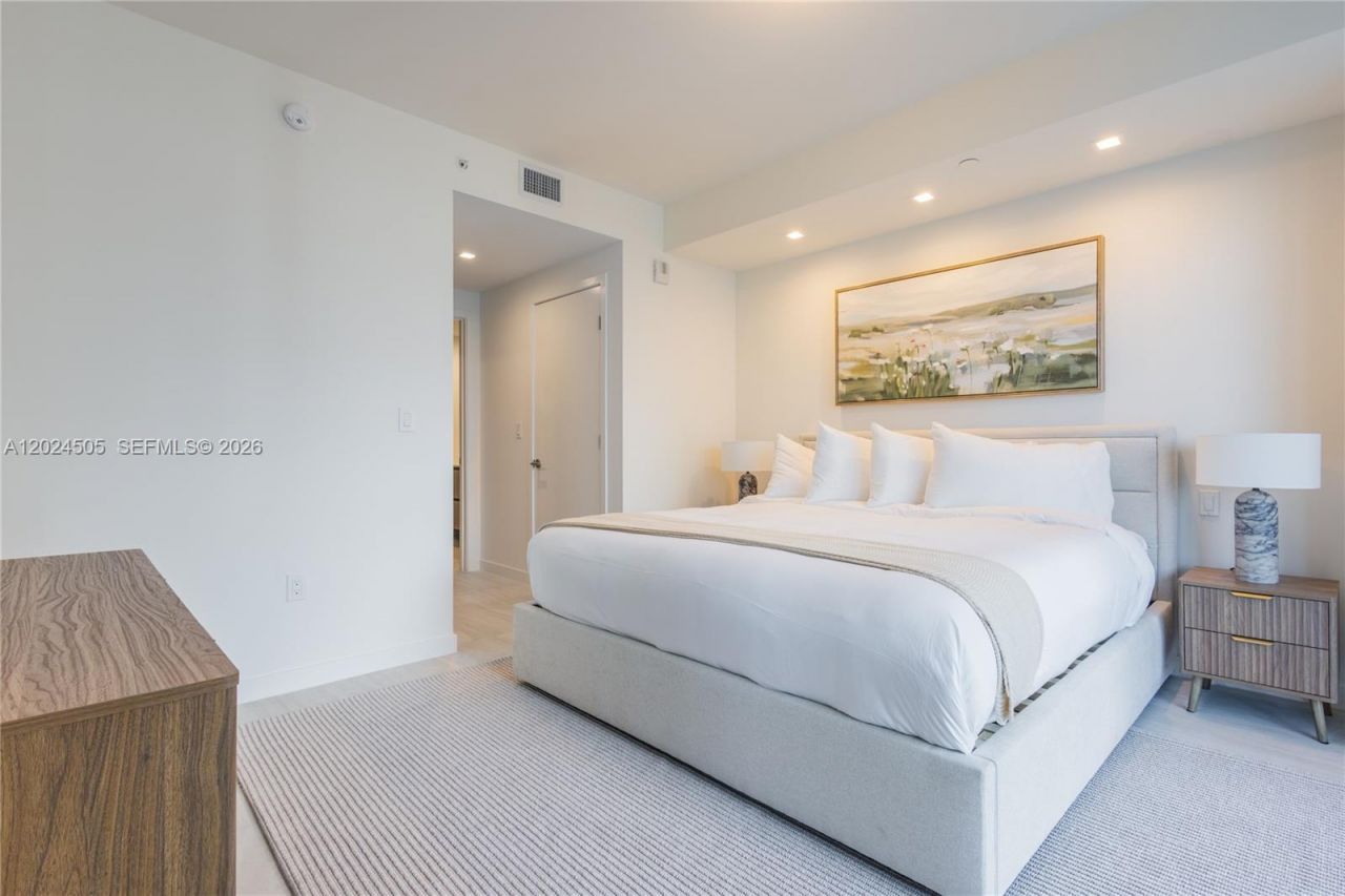 77 SE 5th Street, Unit 2602, Miami, FL 33131 Photo