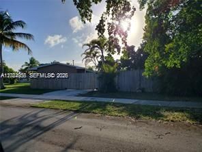 9401 SW 181st St , Palmetto Bay, FL 33157 Photo