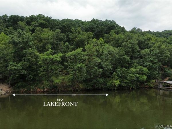30871 Berry Road, Stover, MO 65078