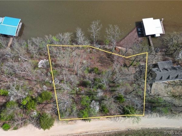 30871 Berry Road , Stover, MO 65078