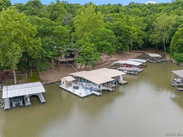 109 Hawk Circle, Lake Ozark, MO 65049