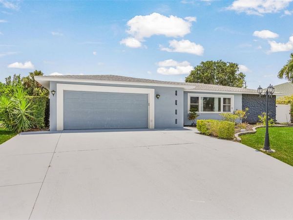1320 SE 26TH TERRACE , CAPE CORAL, FL 33904