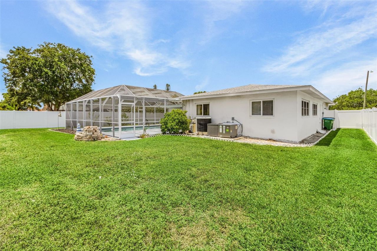 1320 SE 26th Terrace, Cape Coral, FL 33904 Photo