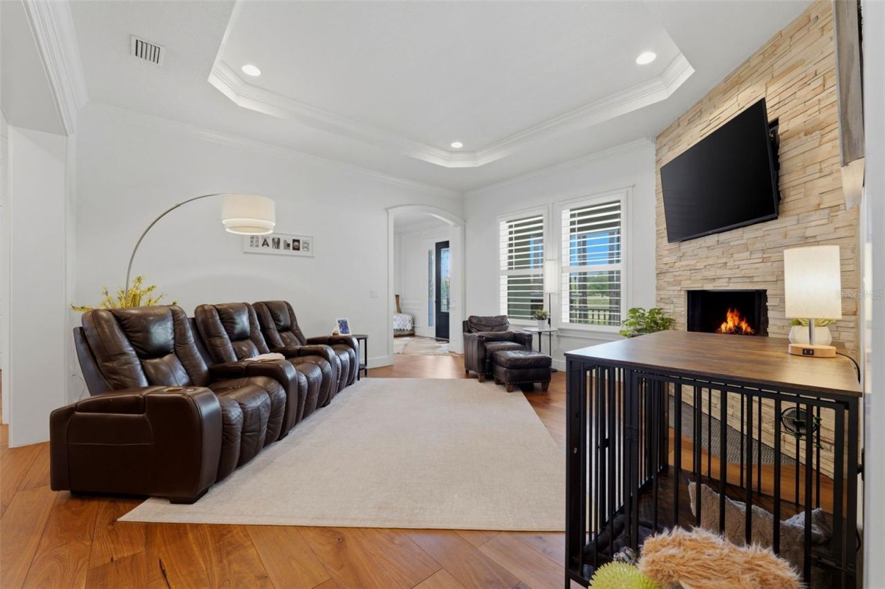 5251 Summit View Drive, Brooksville, FL 34601 Photo
