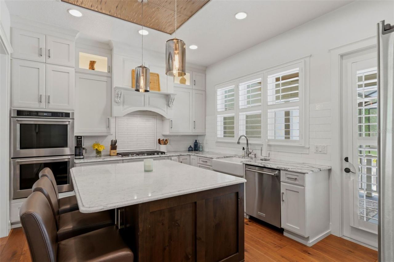 5251 Summit View Drive, Brooksville, FL 34601 Photo